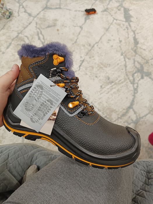 Ботинки рабочие 38 размер