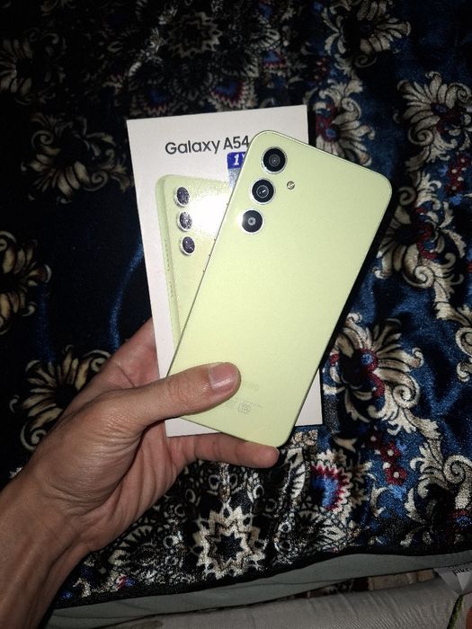 Samsung Galaxy A54 5g.  6/128Gb