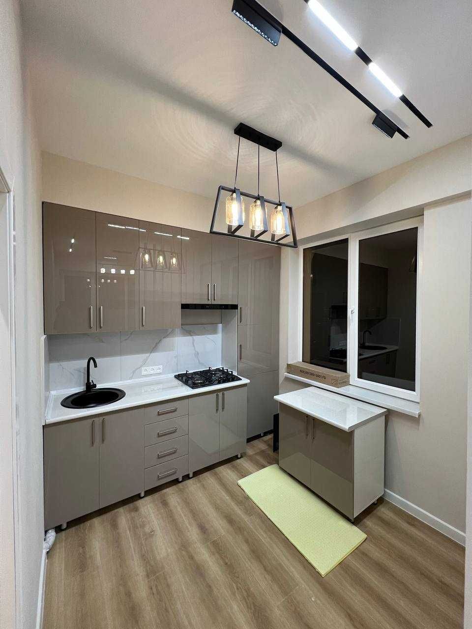 СРОЧНО продажа 3/10/11 Хон Сарой. Новостройка, 115м2