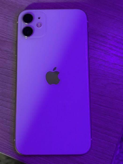 Продам iphone 11