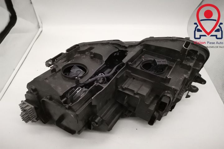 Десен фар Оригинален Пълен Лед Авариран Фолксваген ВВ / Volkswagen VW