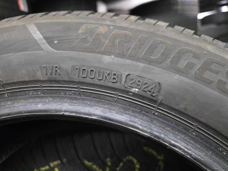 2бр Зимни гуми 205 55 16 - Bridgestone - DOT 2024