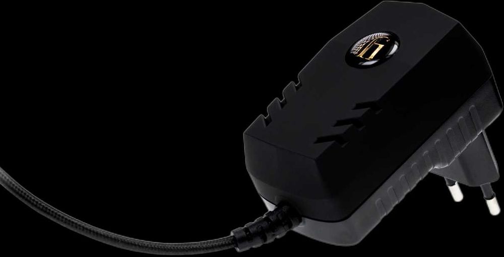 Leo Bodnar Precision GPS Clock cu Ifi Audio SilentPower iPower2