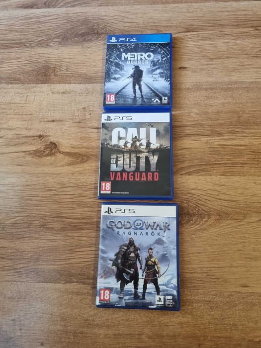 God of War Ragnarok , Cod Vanguard , Metro exodus - PS5