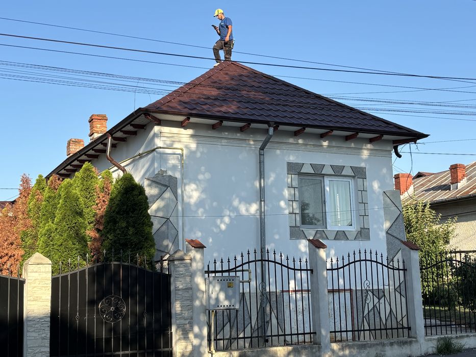 Montaj acoperis tigla metalica reparatii acoperisuri