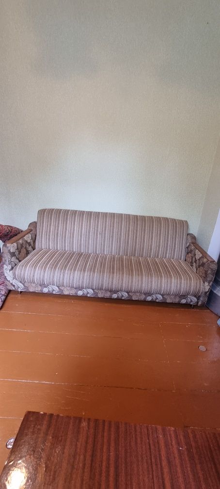 Продаю Диван и кресла