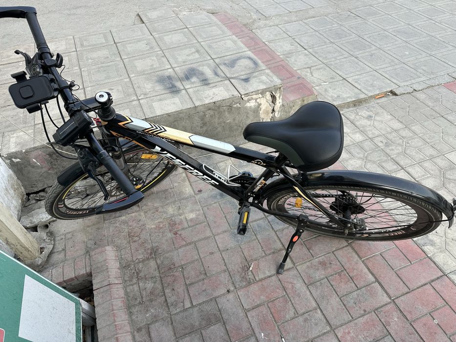 Velosiped spartivniy