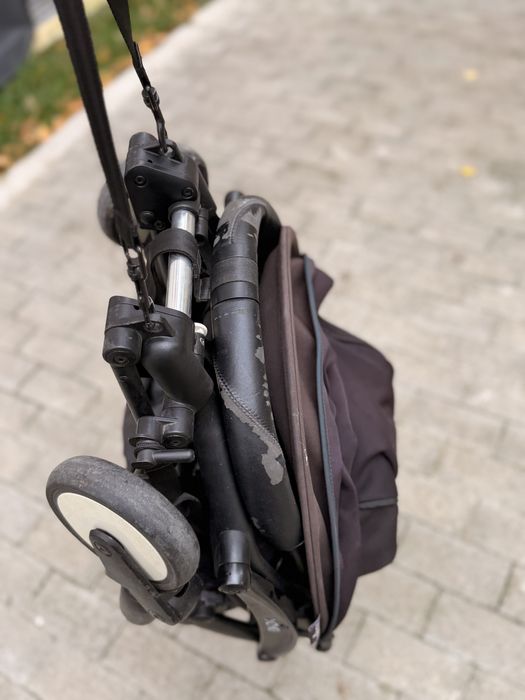 Carucior Yoyo - utilizat