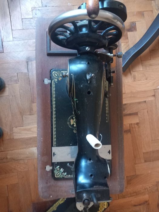 Ретро Шевна машина,,Гритцнер"