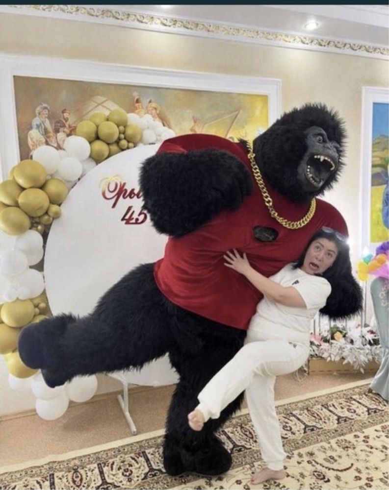 Кин Конг!Горилла! Крутой Конг на праздник!