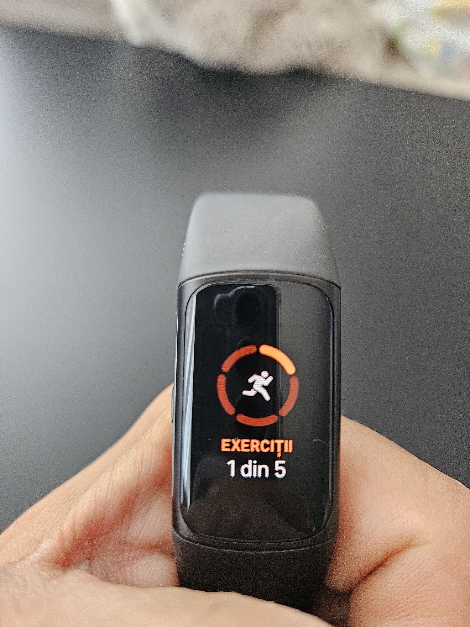Bratara fitness Fitbit Charge 6, GPS + GLONASS, Bluetooth, NFC, Negru