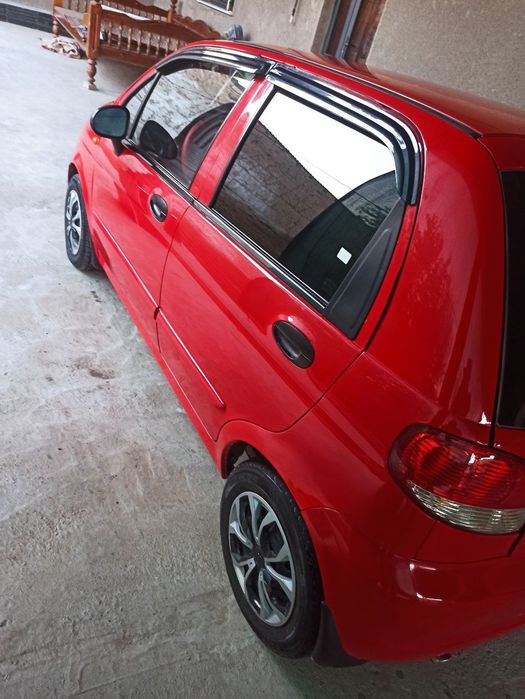 Matez sotiladi sirochniga