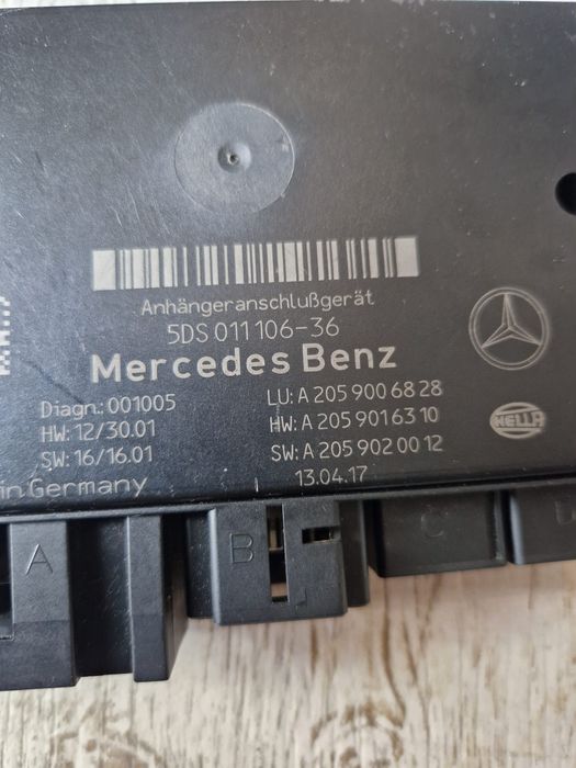 Carlig remorcare original Mercedes GLC, nou A2533150100 A2533101100