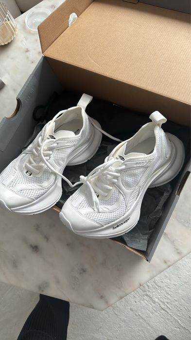 Маратонки Balenciaga