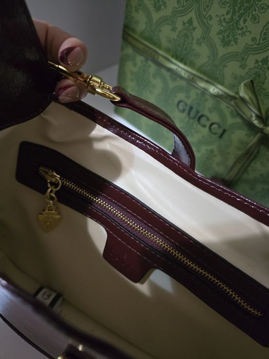 Налична чанта Gucci Jackie 1961
