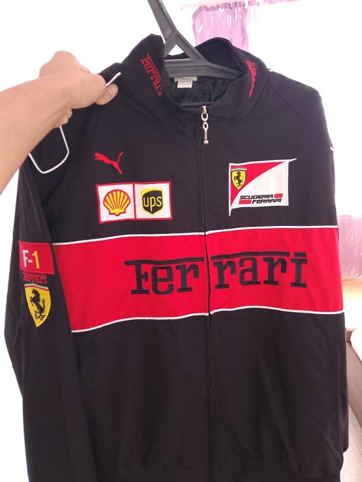 Ветровка Ferrari размер 2XL