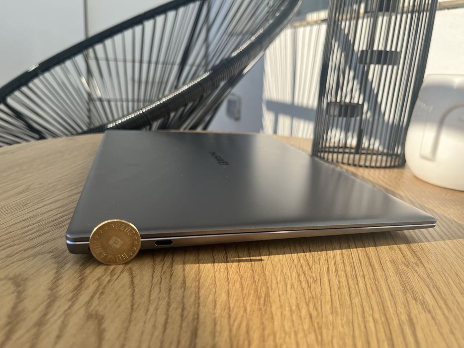 Laptop ULTRABOOK in GARANTIE, in stare perfecta