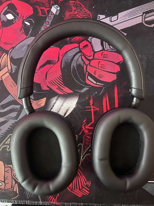 Безжични слушалки с микрофон Sony - WH-1000XM5