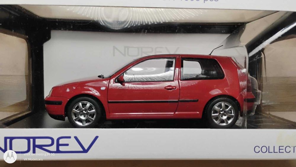 VW Golf IV 1:18 Norev