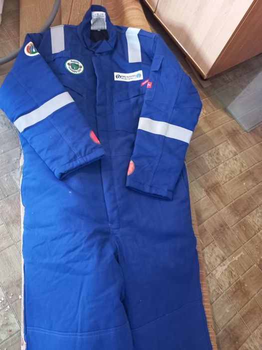 Продам зимний комбез