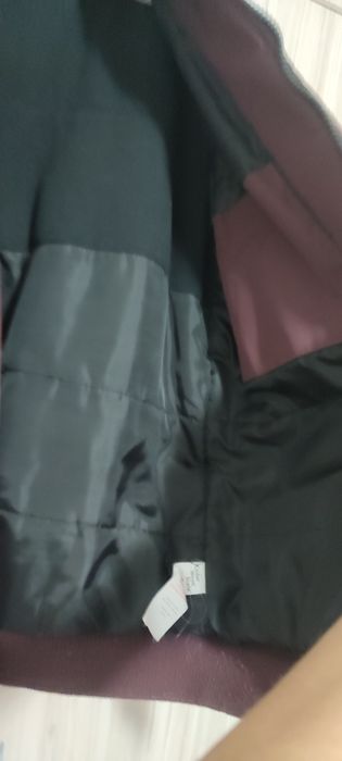 Мъжко,юношеско яке, цвят бордо, есенно, зимно.