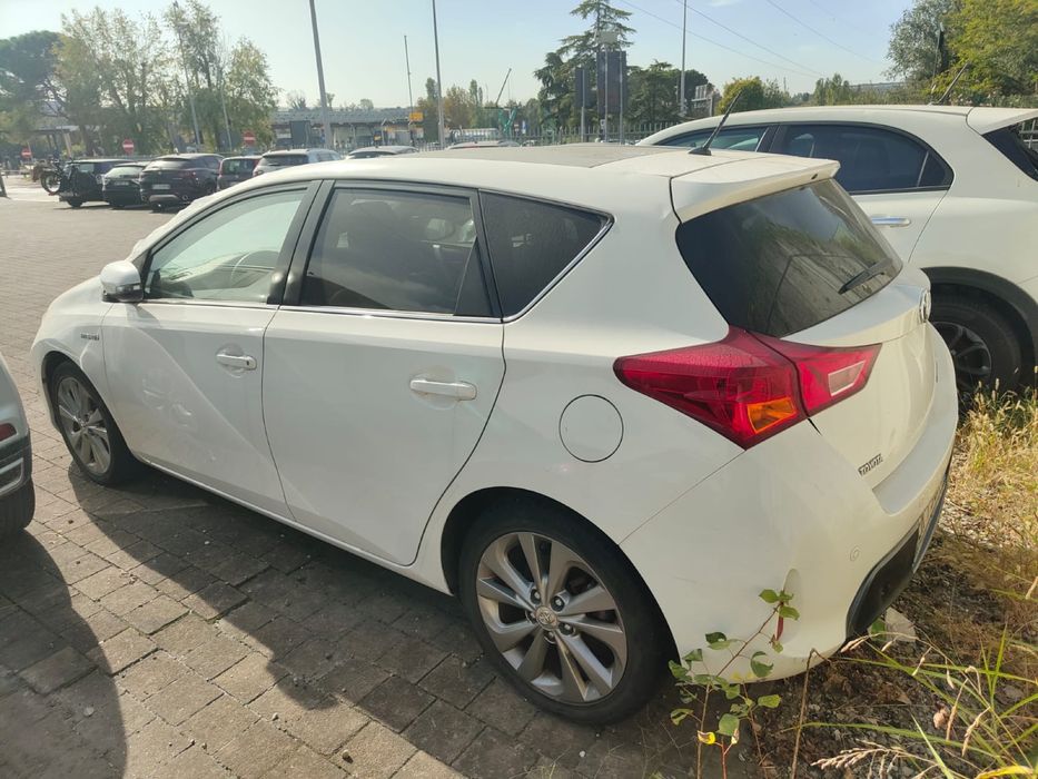 Piese Toyota Auris Hybrid/Benzina/Motorina. 2013-2017