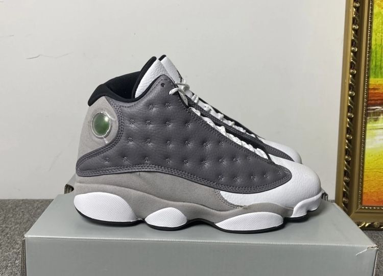 Jordan 13 Atmosphere Grey