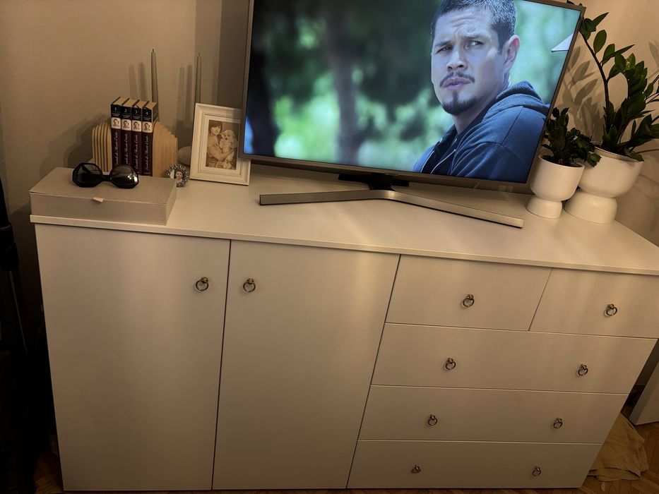 Vand comoda dormitor