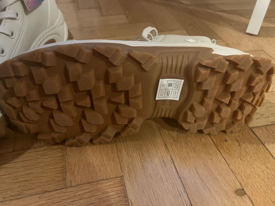 Ghete superbe Skechers