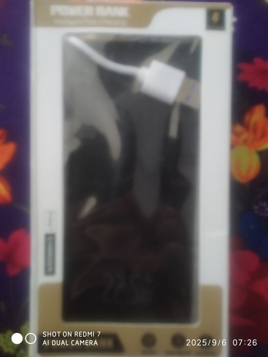 Powerbank bor sotiladi