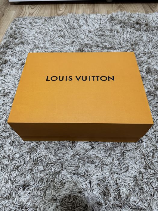 Vand pantofi Louis Vuitton Skate