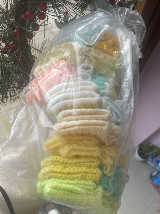 Плетени чорапки , жилетка и елек