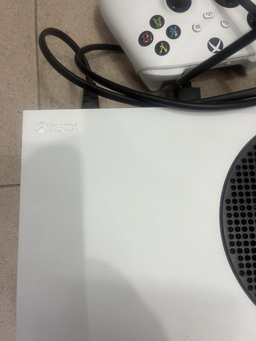 Xbox 256 gb perfect functional