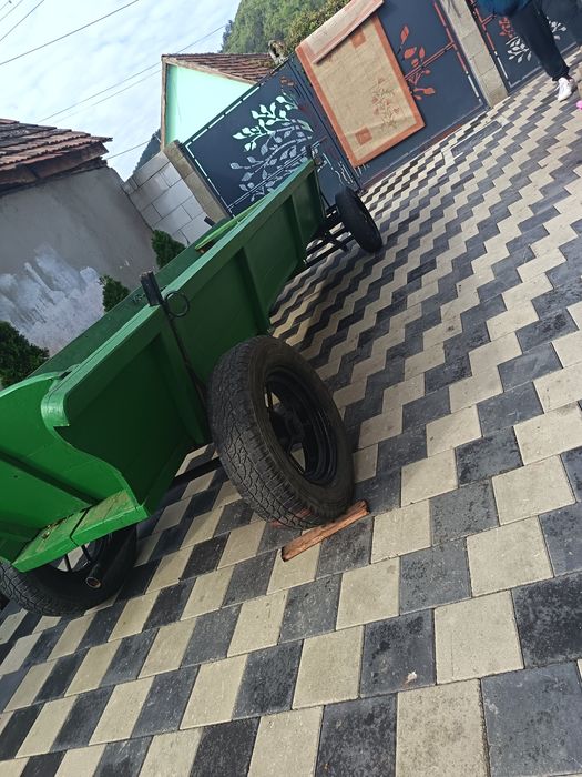 Vand carut românesc