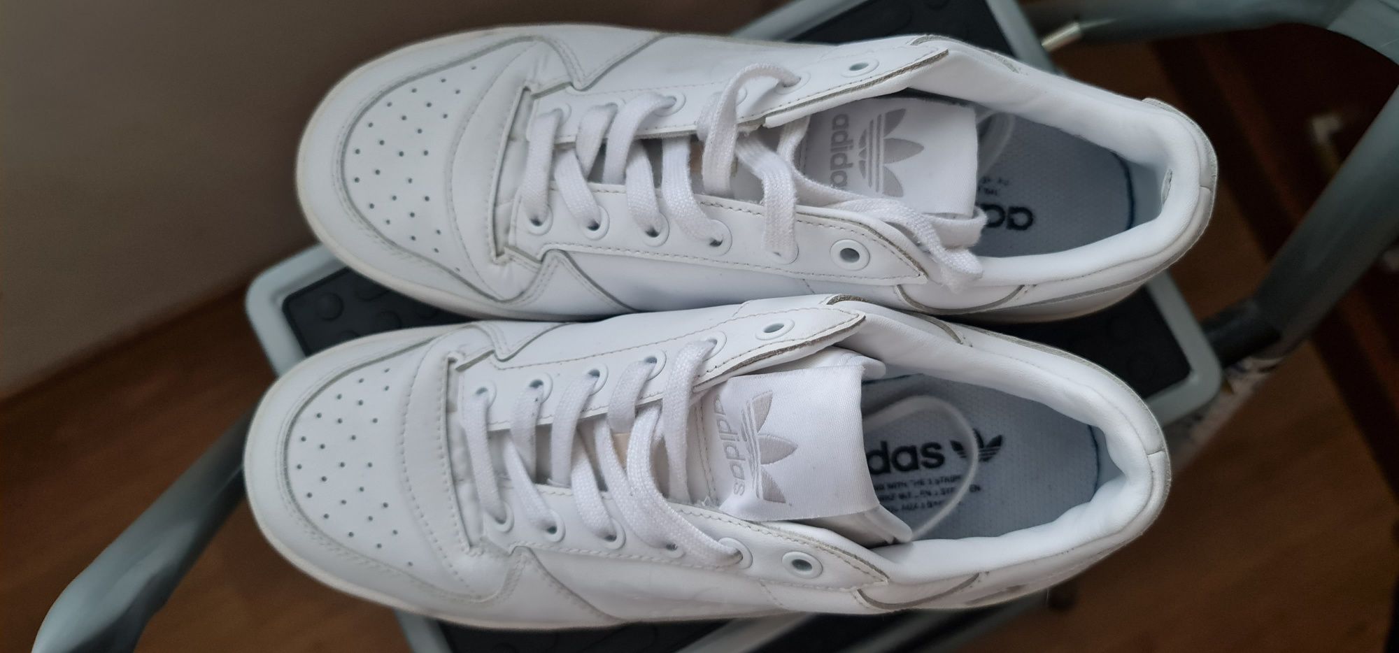 adidas forum  Бели сникърси Като нови
