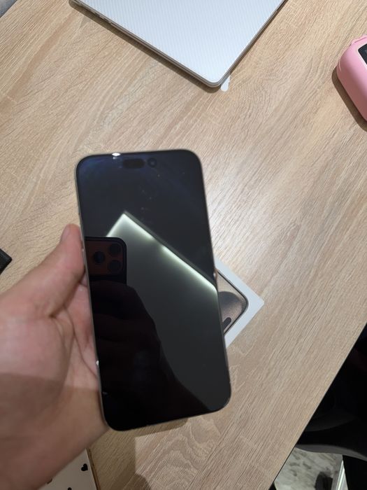 I phone 15 pro max 256 GB