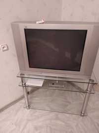 Телевизор Панасоник со стеклянной подставкой продам