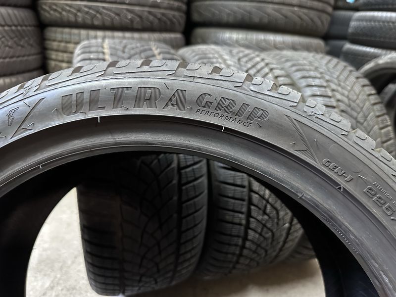 225/40/18 GOODYEAR 4бр