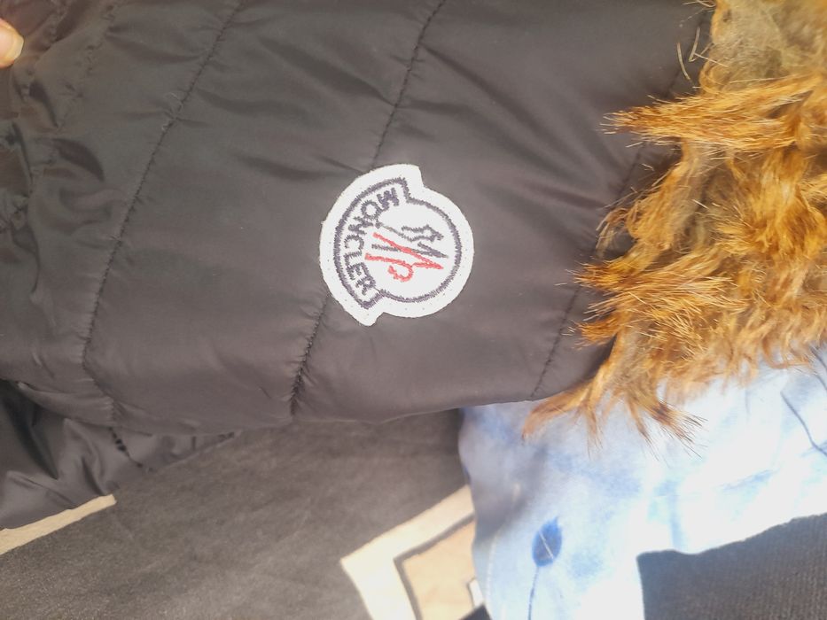 Geacă Moncler cu blaniță