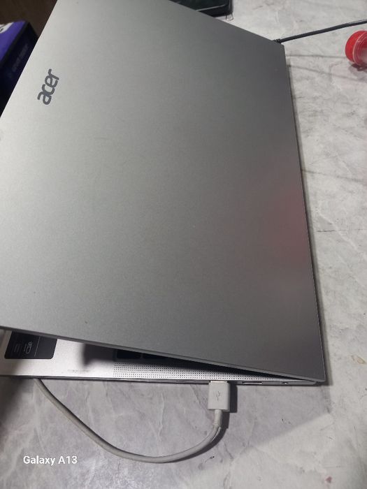 Noutbuk ACER Aspire 3