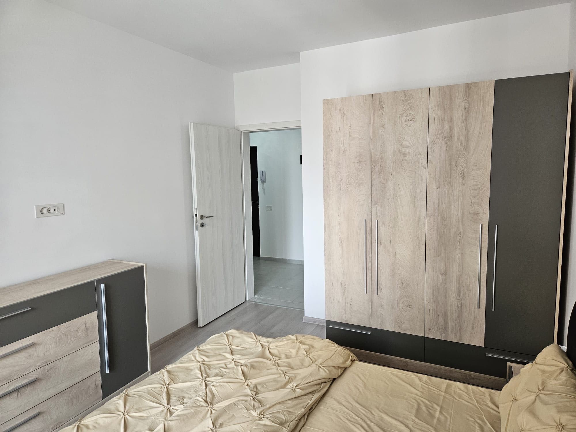 De inchiriat apartament2 camere grand kristal residence