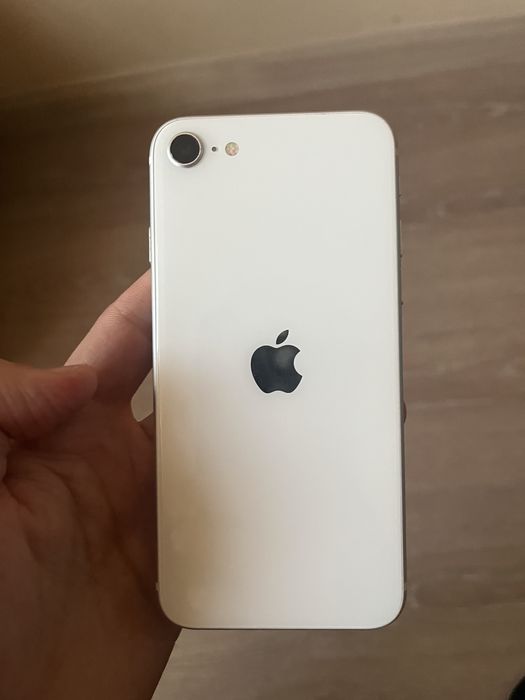 Iphone Se2020г 128гб