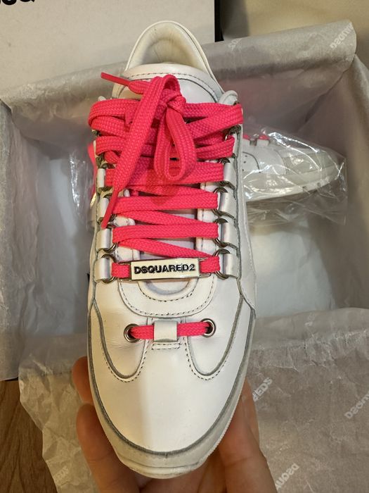Оригинални  нови Dsquared2 sneakers, 36 Намаление от 290