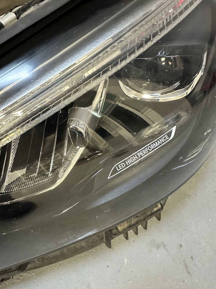Mercedes W206 C class Led Фар фарове ляв и десен