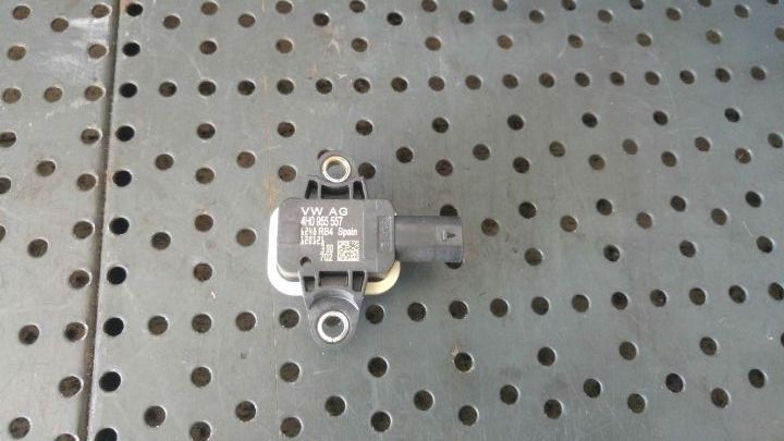 Senzor impact dreapta fata audi a6 c7 4g 4h0955557