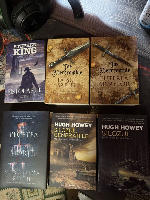 Joe Abercrombie, Hugh Howey, Stephen King, Veronica Roth