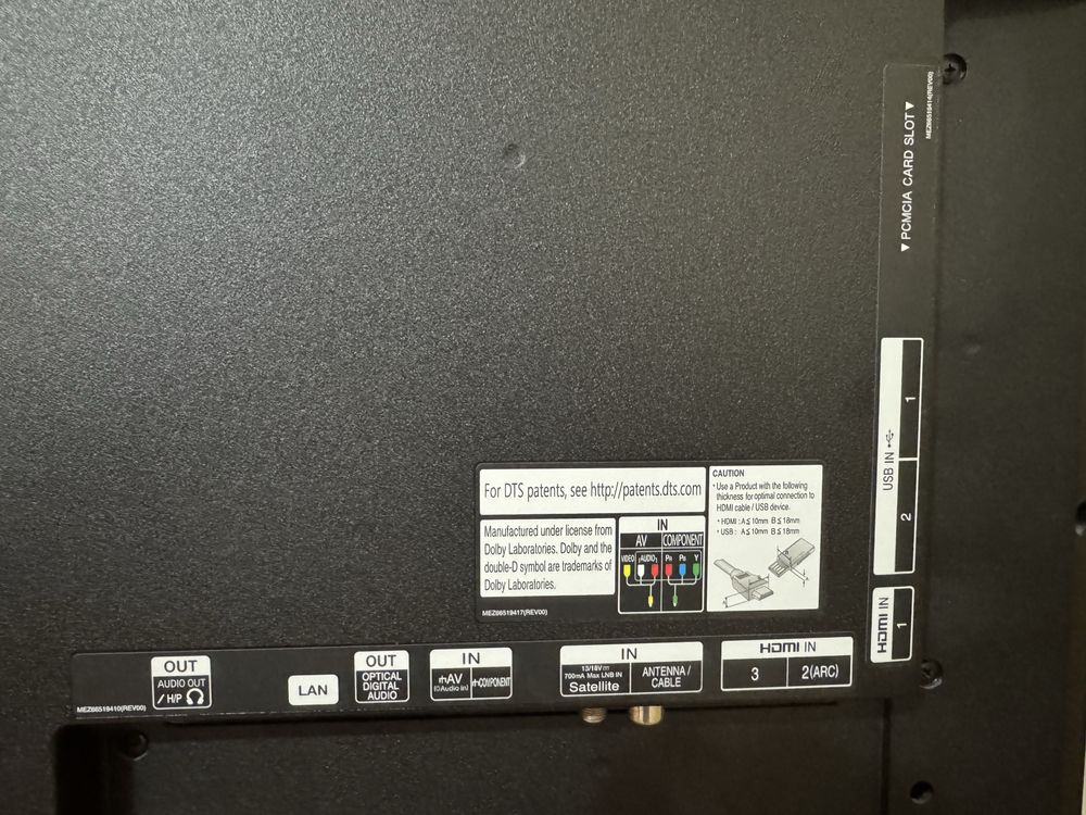 Телевизор LG 40UH630V