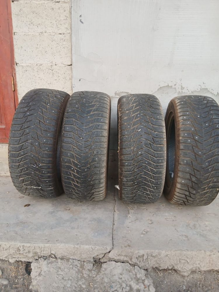 Б/у шины Қыстық дөңгелек Шины зимние шипованные 215/55 R16
