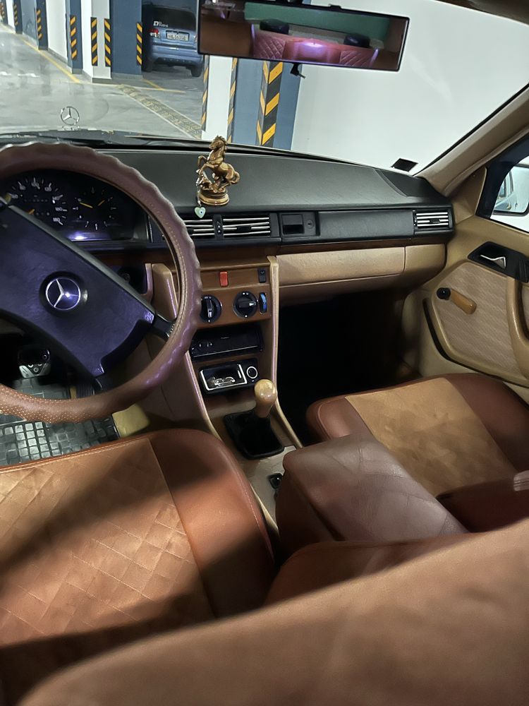 Mercedes-Benz W124 200D Завод Срочно