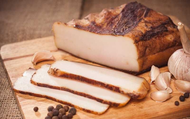 Продам сало свиное копченное